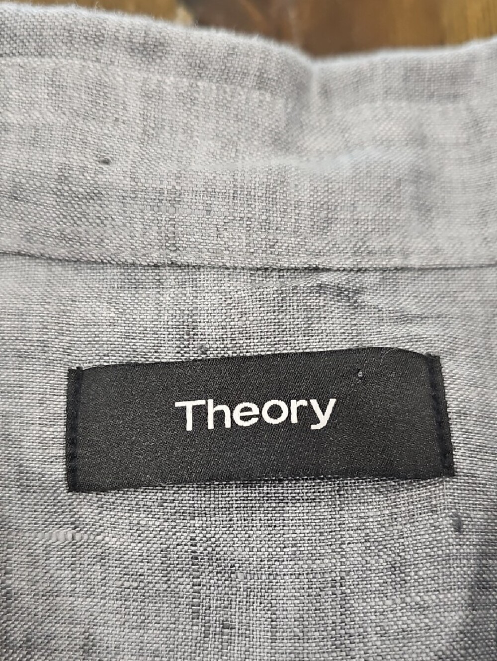 Theory Men's Light Gray Linen Button-Front Shirt - Picture 3 of 5
